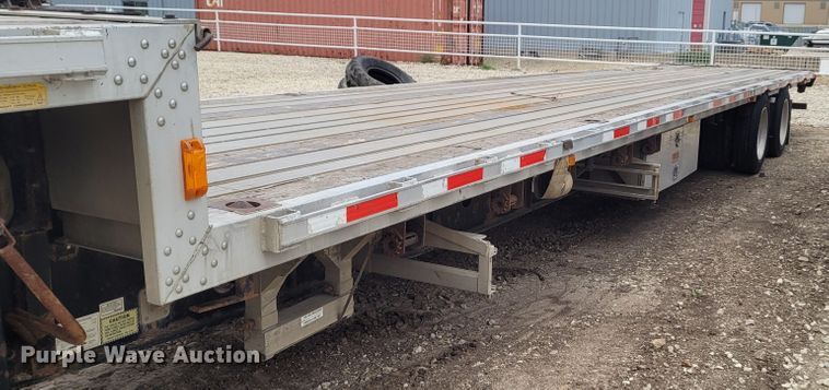 image for item FC9058 2006 Transcraft Eagle  drop deck equipment trailer