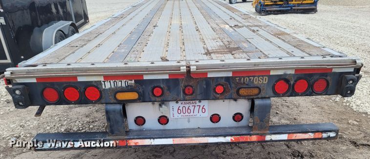 image for item FC9058 2006 Transcraft Eagle  drop deck equipment trailer