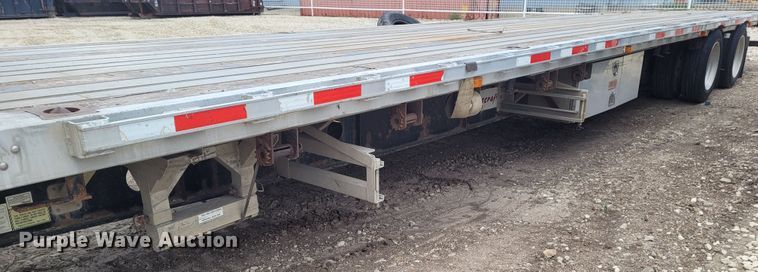 image for item FC9058 2006 Transcraft Eagle  drop deck equipment trailer