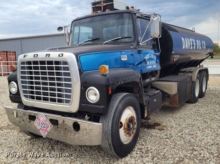 image for item FC9059 1970 Ford 9000  fuel truck