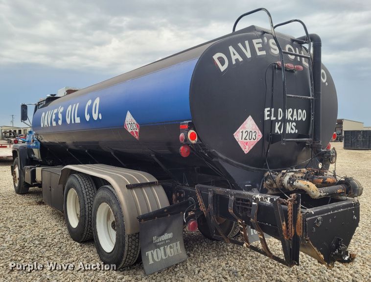 image for item FC9059 1970 Ford 9000  fuel truck