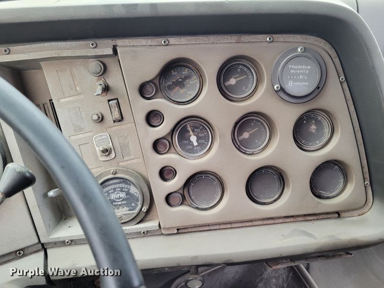 image for item FC9059 1970 Ford 9000  fuel truck