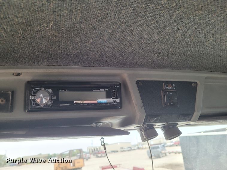 image for item FC9060 1994 Kenworth T600  fuel truck