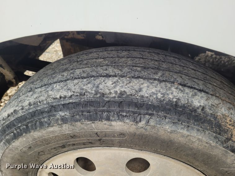 image for item FC9060 1994 Kenworth T600  fuel truck