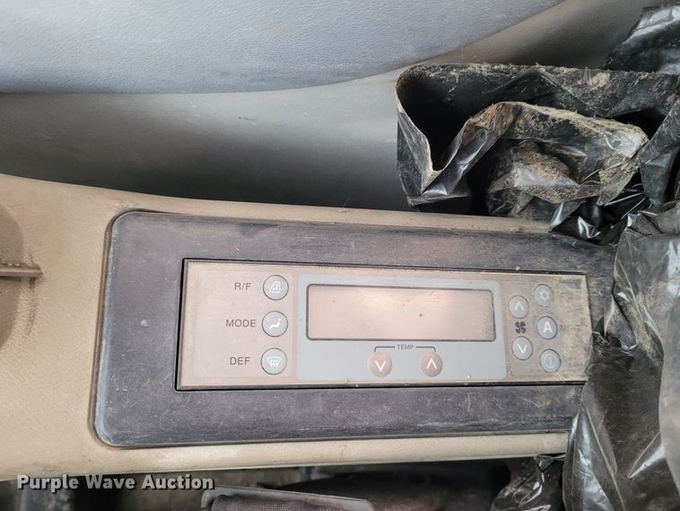 image for item FC9062 2001 Case CX130  excavator