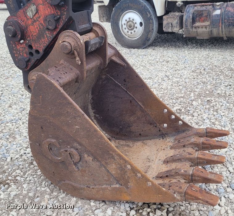 image for item FC9062 2001 Case CX130  excavator