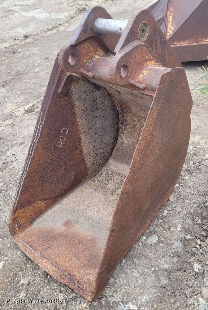image for item FC9062 2001 Case CX130  excavator