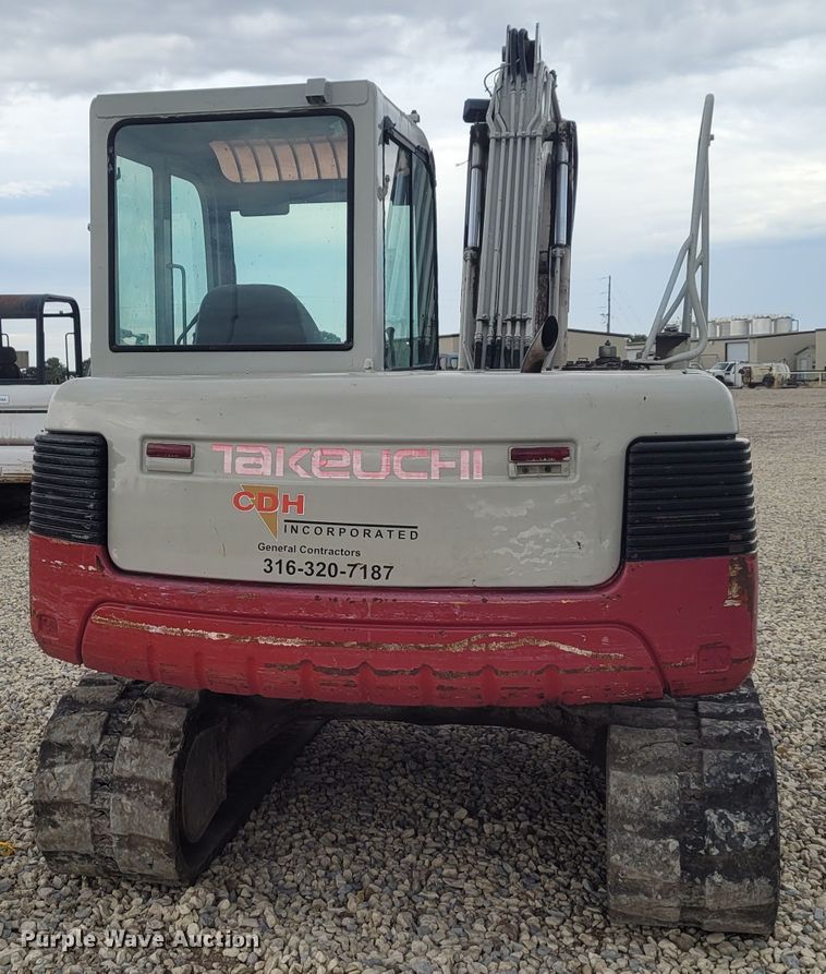 image for item FC9063 2005 Takeuchi TB175  mini excavator
