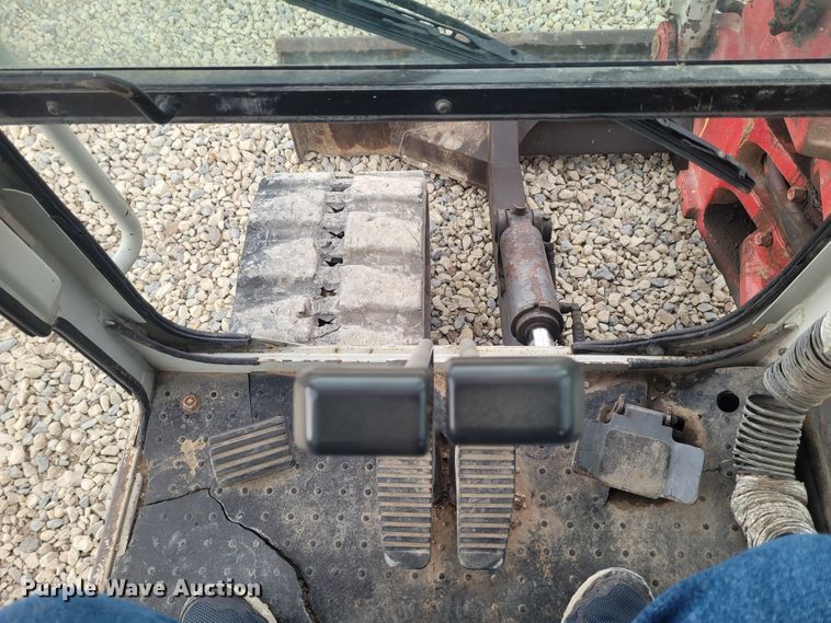 image for item FC9063 2005 Takeuchi TB175  mini excavator