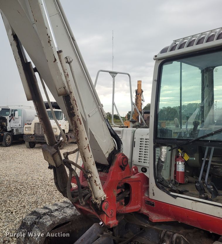 image for item FC9063 2005 Takeuchi TB175  mini excavator