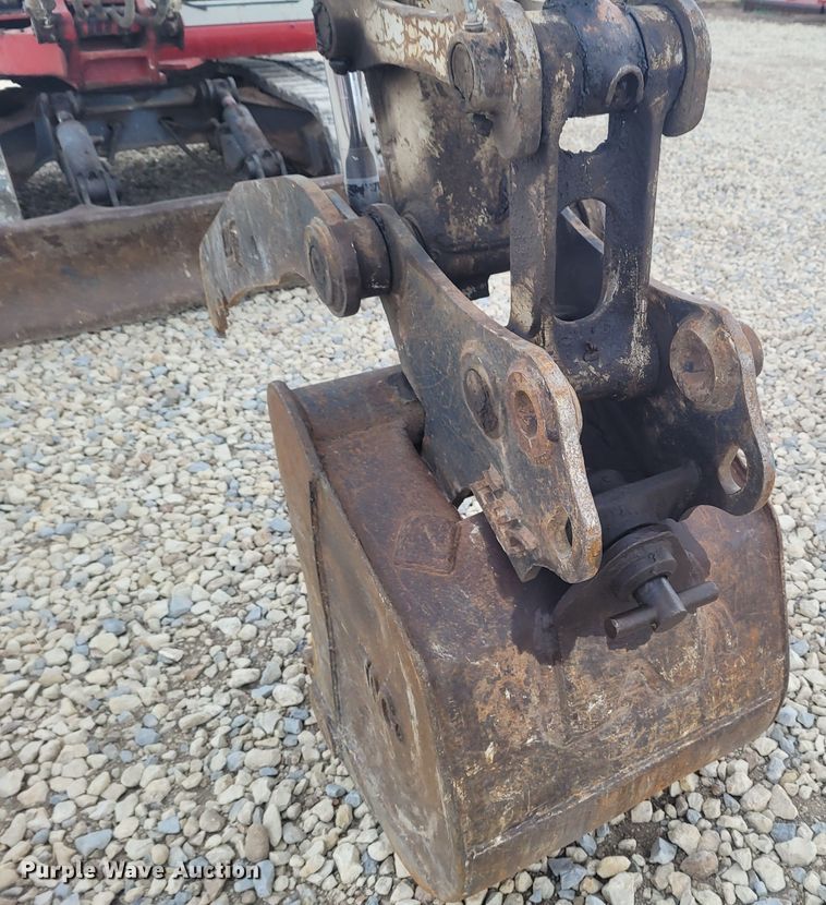 image for item FC9063 2005 Takeuchi TB175  mini excavator