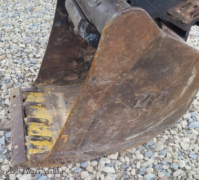 image for item FC9063 2005 Takeuchi TB175  mini excavator