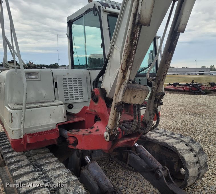 image for item FC9063 2005 Takeuchi TB175  mini excavator