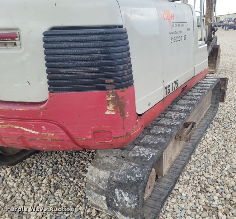 image for item FC9063 2005 Takeuchi TB175  mini excavator