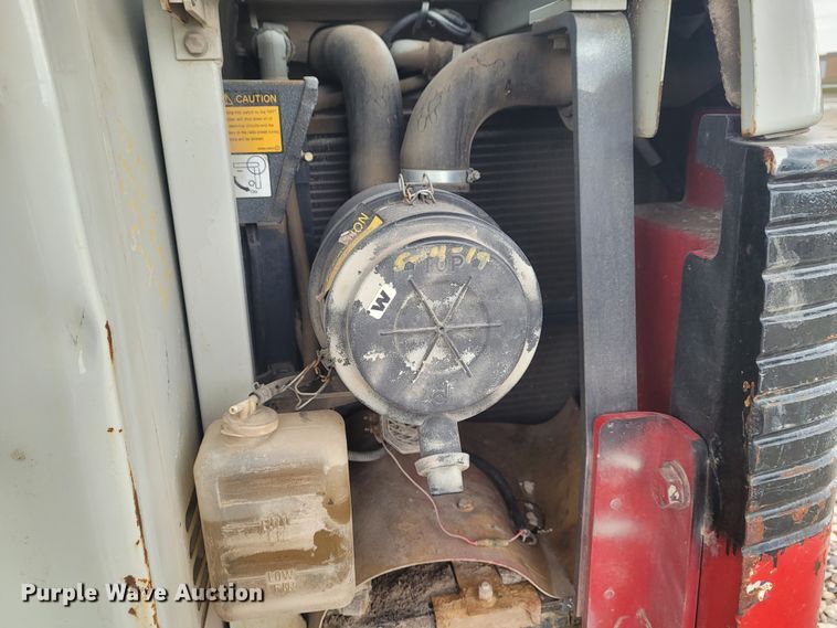 image for item FC9063 2005 Takeuchi TB175  mini excavator