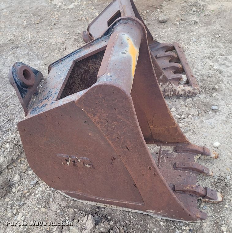 image for item FC9063 2005 Takeuchi TB175  mini excavator