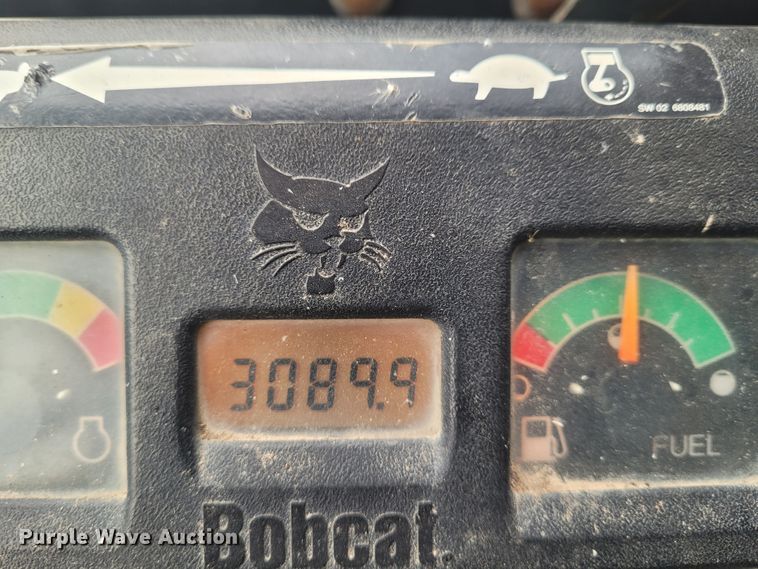 image for item FC9064 2002 Bobcat 331  mini excavator