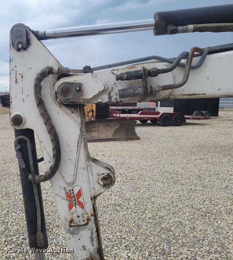 image for item FC9064 2002 Bobcat 331  mini excavator