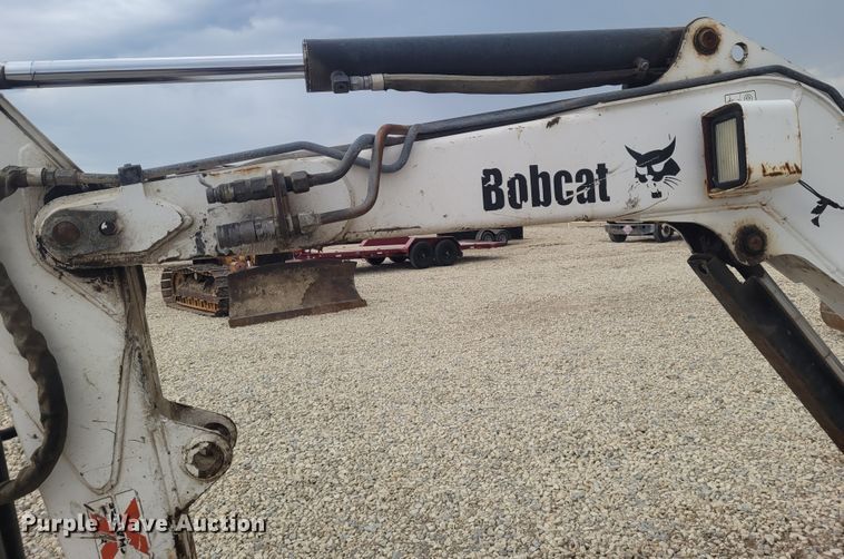 image for item FC9064 2002 Bobcat 331  mini excavator