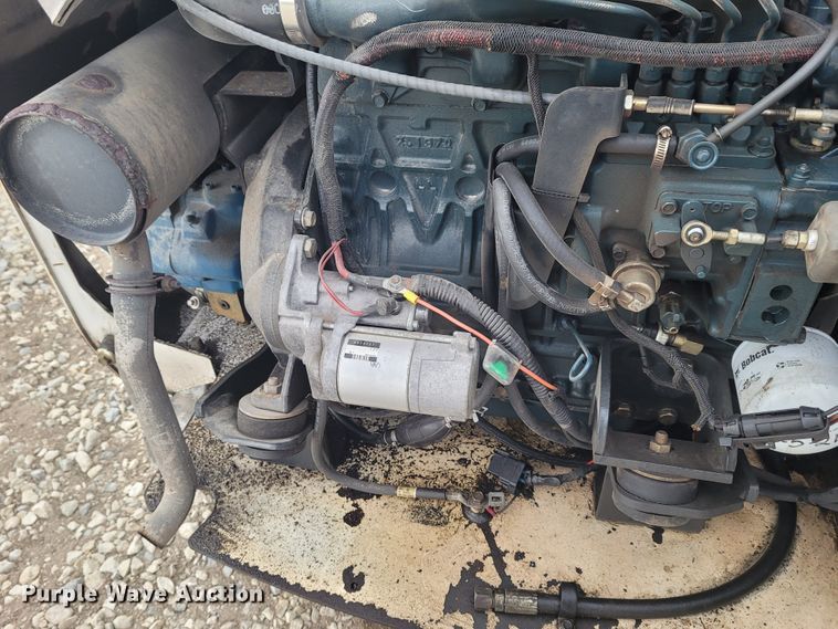 image for item FC9064 2002 Bobcat 331  mini excavator