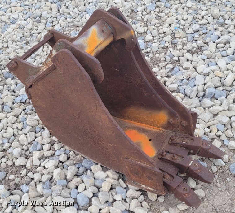 image for item FC9064 2002 Bobcat 331  mini excavator