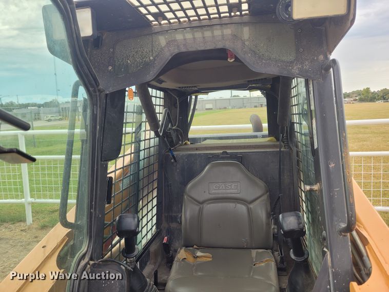 image for item FC9066 2006 Case 440  skid steer loader