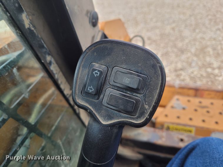 image for item FC9066 2006 Case 440  skid steer loader