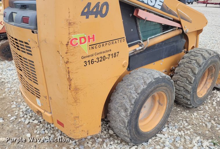 image for item FC9066 2006 Case 440  skid steer loader