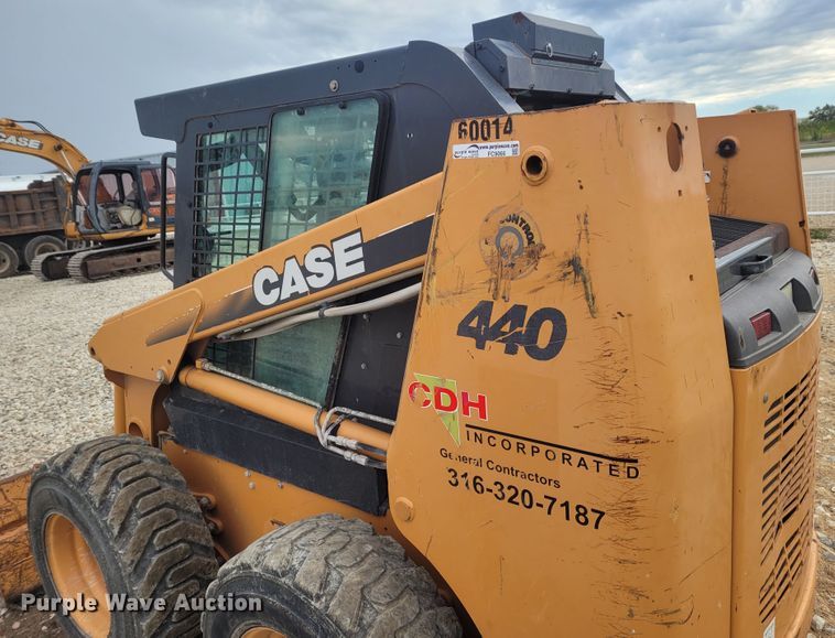image for item FC9066 2006 Case 440  skid steer loader