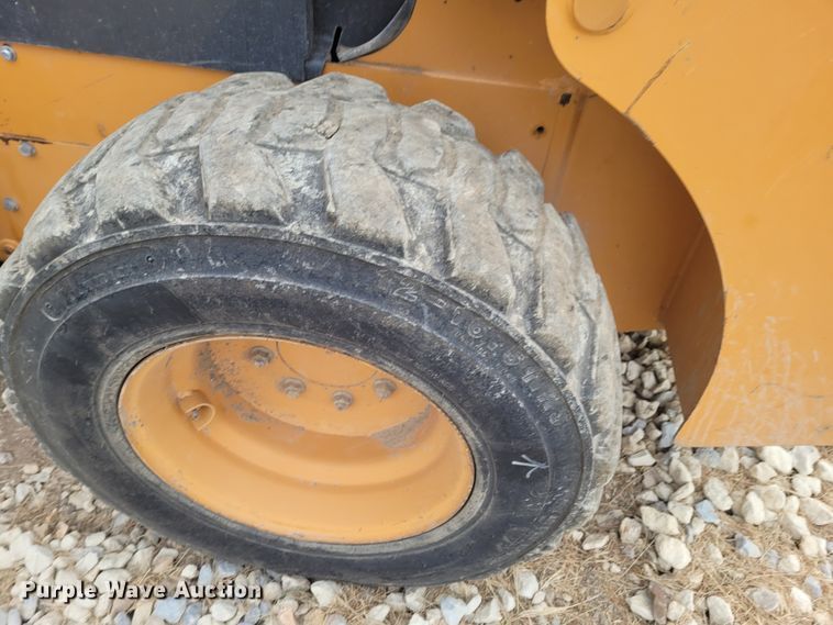 image for item FC9066 2006 Case 440  skid steer loader