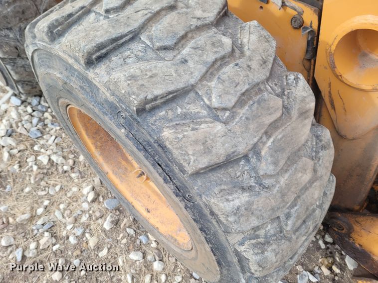 image for item FC9066 2006 Case 440  skid steer loader