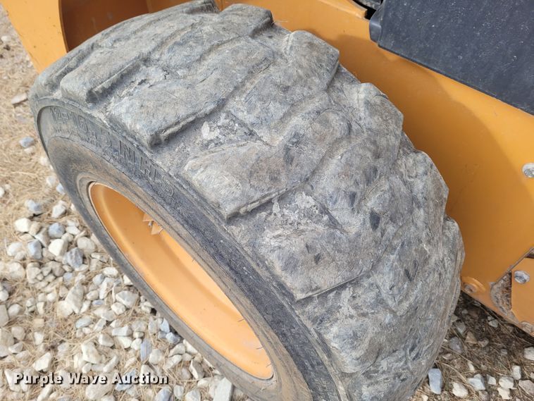 image for item FC9066 2006 Case 440  skid steer loader