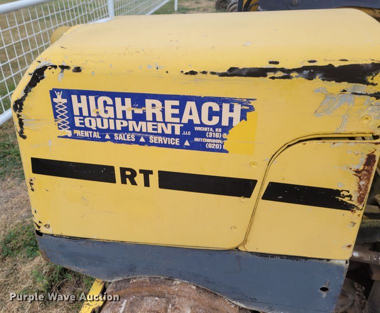 image for item FC9068 2005 Wacker RT70007  vibratory trench compactor