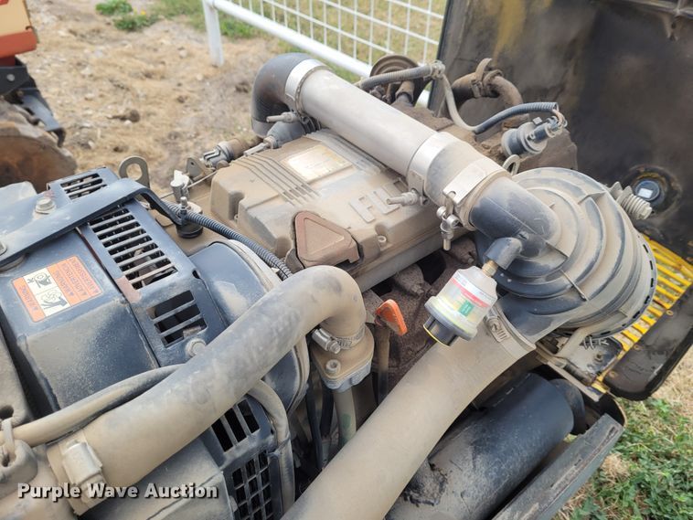 image for item FC9068 2005 Wacker RT70007  vibratory trench compactor