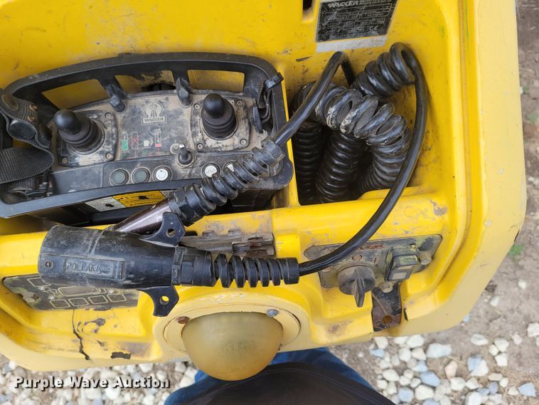 image for item FC9068 2005 Wacker RT70007  vibratory trench compactor