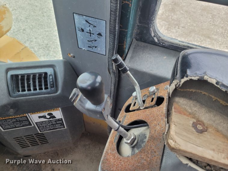 image for item FC9079 2000 Kawasaki 65Z IV  wheel loader