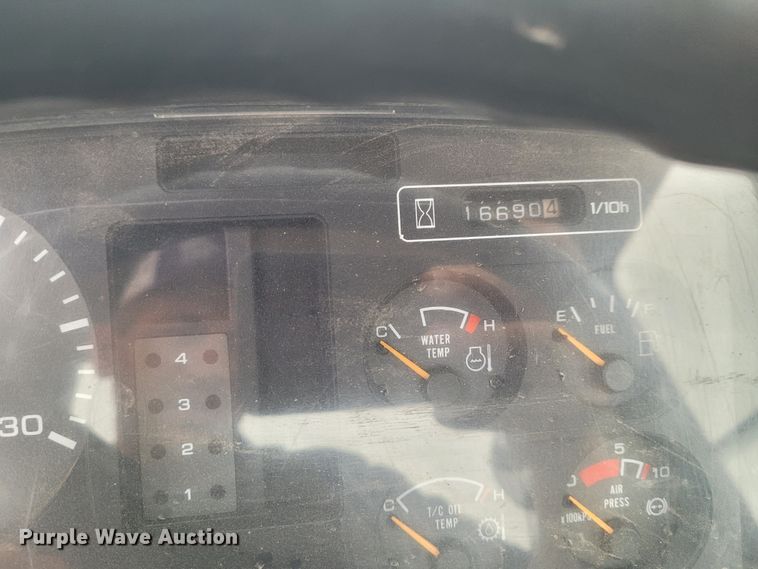 image for item FC9079 2000 Kawasaki 65Z IV  wheel loader