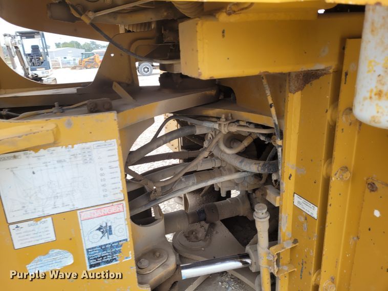 image for item FC9079 2000 Kawasaki 65Z IV  wheel loader