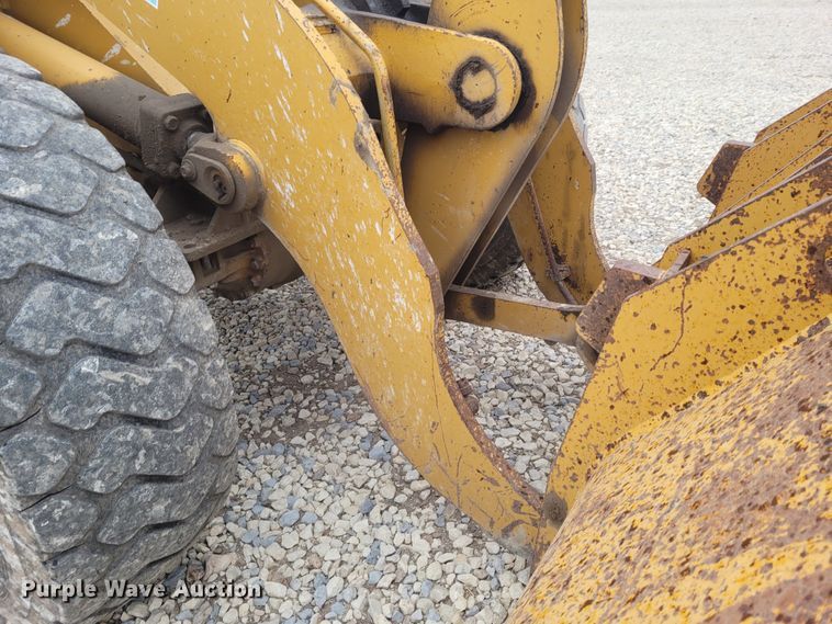 image for item FC9079 2000 Kawasaki 65Z IV  wheel loader