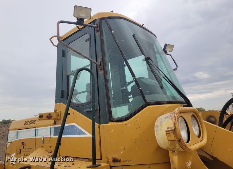 image for item FC9079 2000 Kawasaki 65Z IV  wheel loader