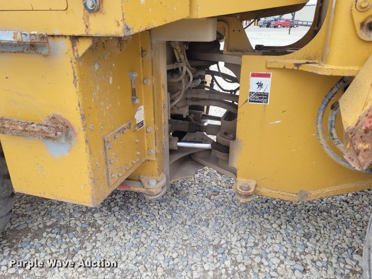 image for item FC9079 2000 Kawasaki 65Z IV  wheel loader