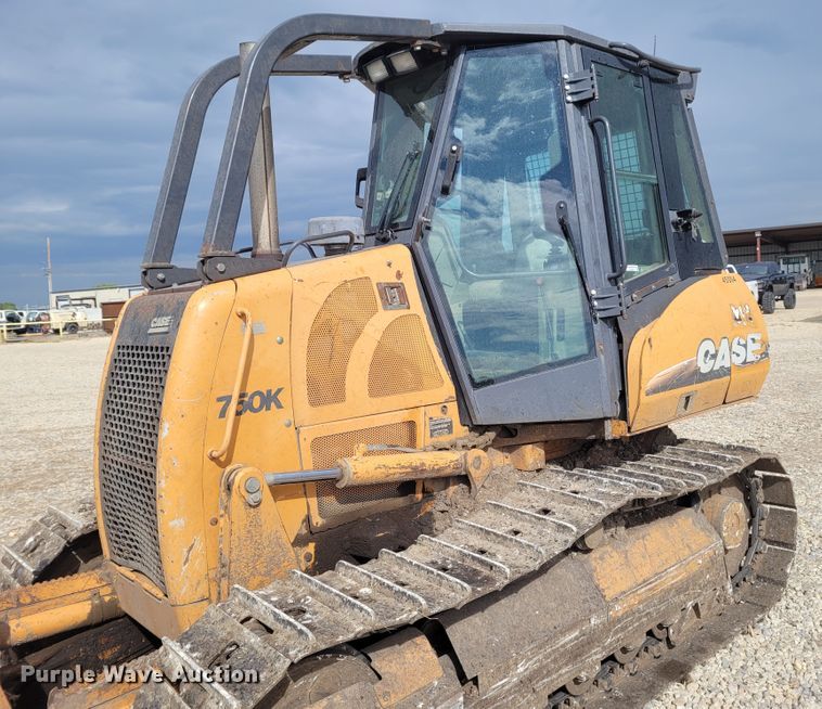 image for item FC9081 2004 Case 750K  dozer