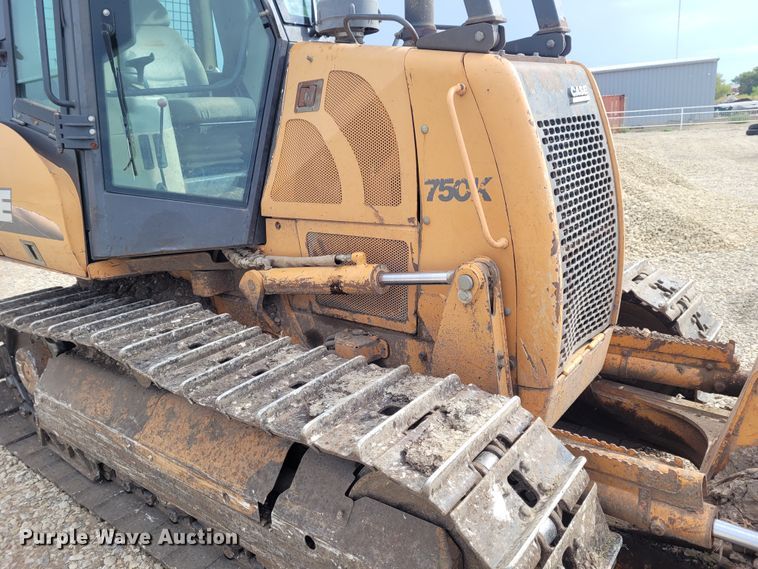 image for item FC9081 2004 Case 750K  dozer