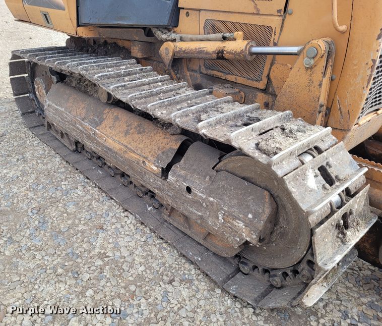 image for item FC9081 2004 Case 750K  dozer