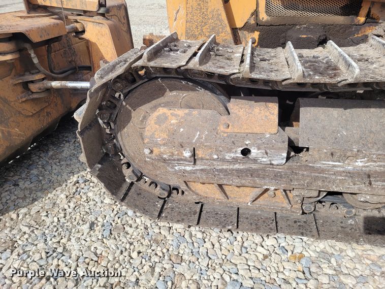 image for item FC9081 2004 Case 750K  dozer