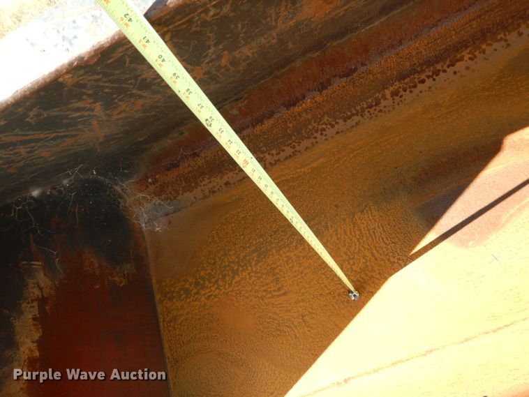 image for item HC9213 Frontier MJMJ4061  bucket