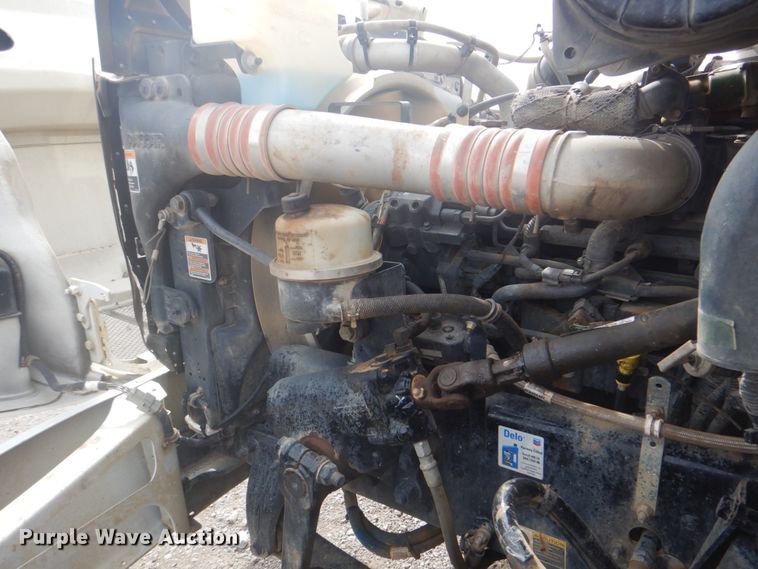 image for item HT9456 2012 Peterbilt 337  utility / service truck