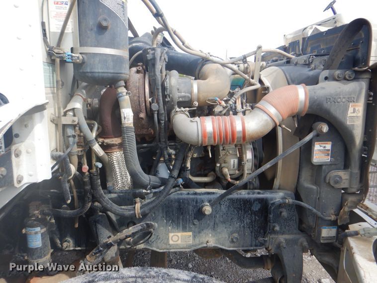 image for item HT9456 2012 Peterbilt 337  utility / service truck