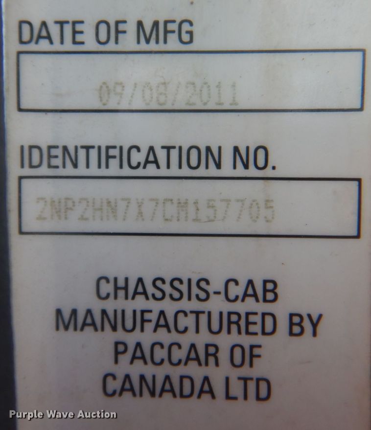 image for item HT9456 2012 Peterbilt 337  utility / service truck