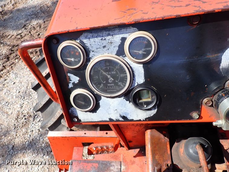 image for item IC9524 1996 Ditch Witch 7610  trencher